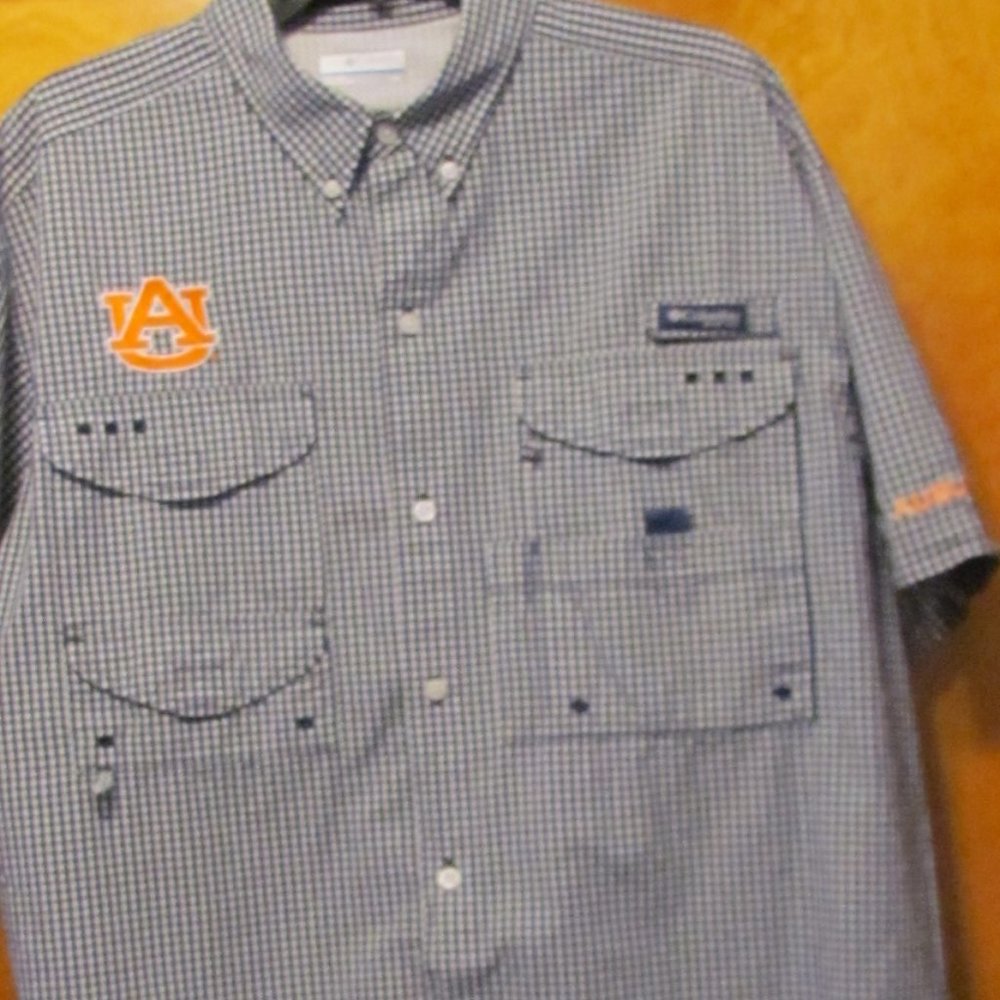 Auburn Tigers Columbia Gingham PFG Shirt Large